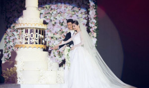 dream wedding boutique singapore top bridal huang xiaoming and angela paris pre wedding photoshoot ceremony cake cutting ceremony copy