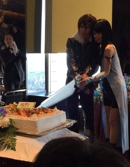 Squall and Rinoa Wedding Cake Topper 