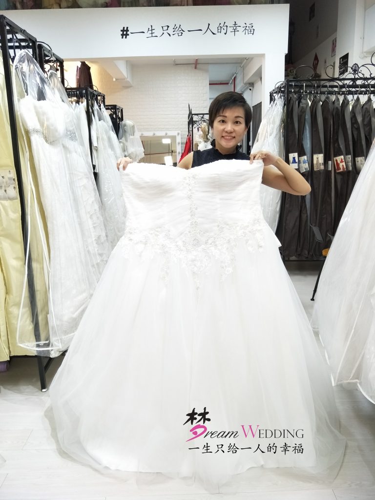 Affordable plus size sale wedding dresses