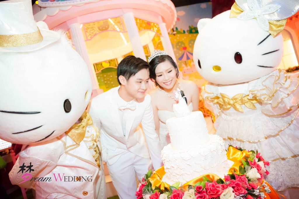 Wee Kiat & Joann (Malaysia Hello Kitty Pre Wedding ...