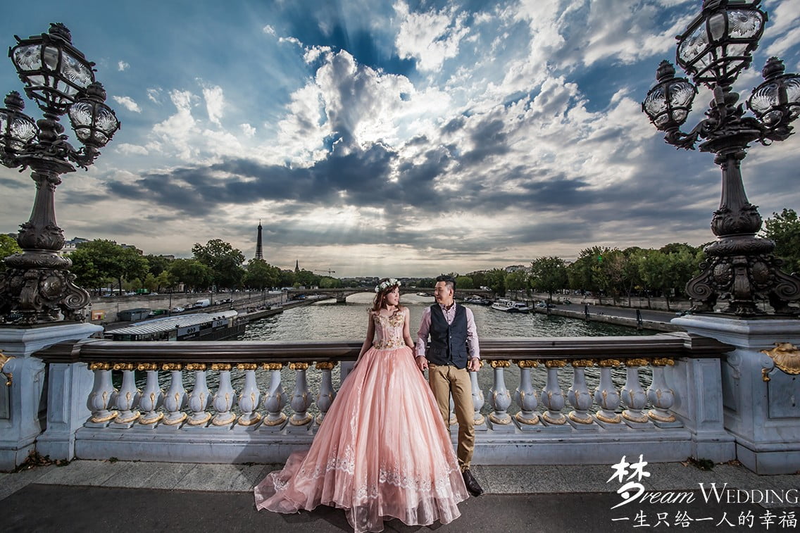 Europe Pre-Wedding Photoshoot - Dream Wedding